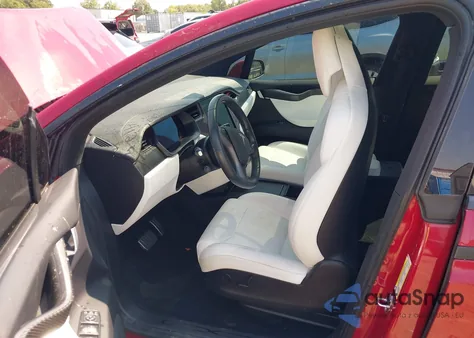 2018 Tesla Model X 100D/75D/P100D из США, поврежденный, VIN 5YJXCBE28JF112916